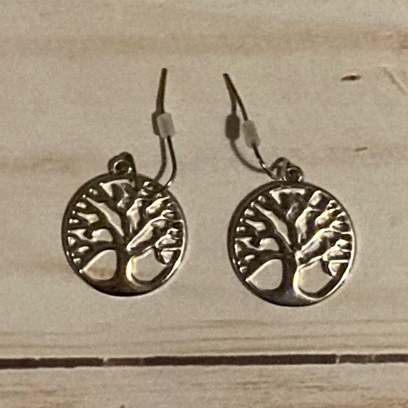 Jewelry - Silver Tree Earrings